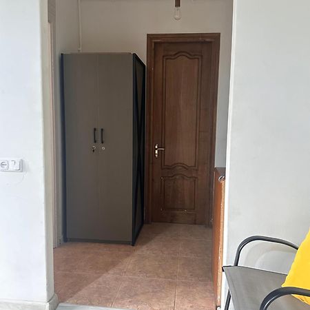Apartment In The Center Of Erevan Екстериор снимка