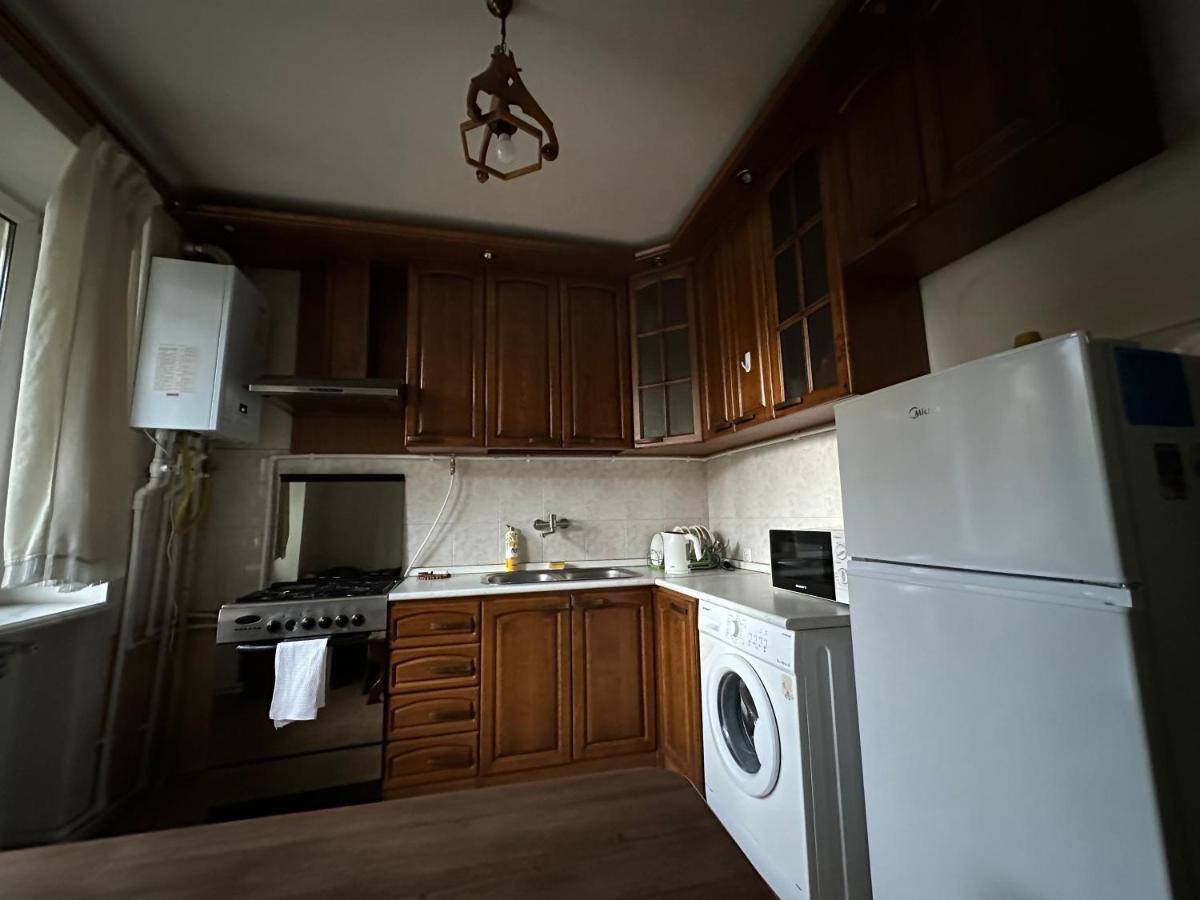 Apartment In The Center Of Erevan Екстериор снимка
